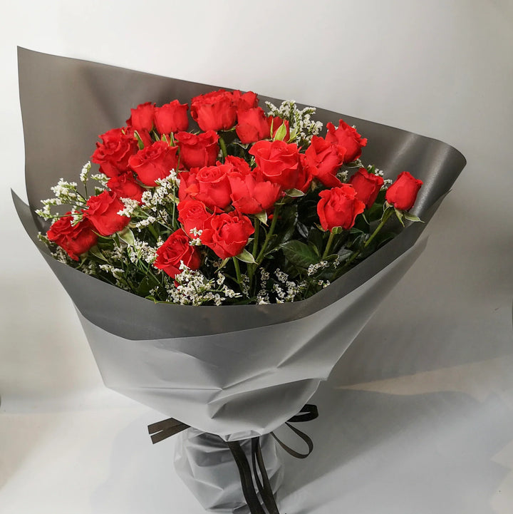 Blushing Red roses Bouquet From Best Florist in Dubai