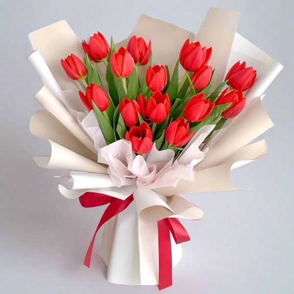 Bouquet Of 15 Red Tulip From Best Florist in Dubai