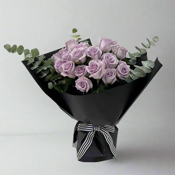 Classic Purple Rose Bouquet From Best Florist in Dubai