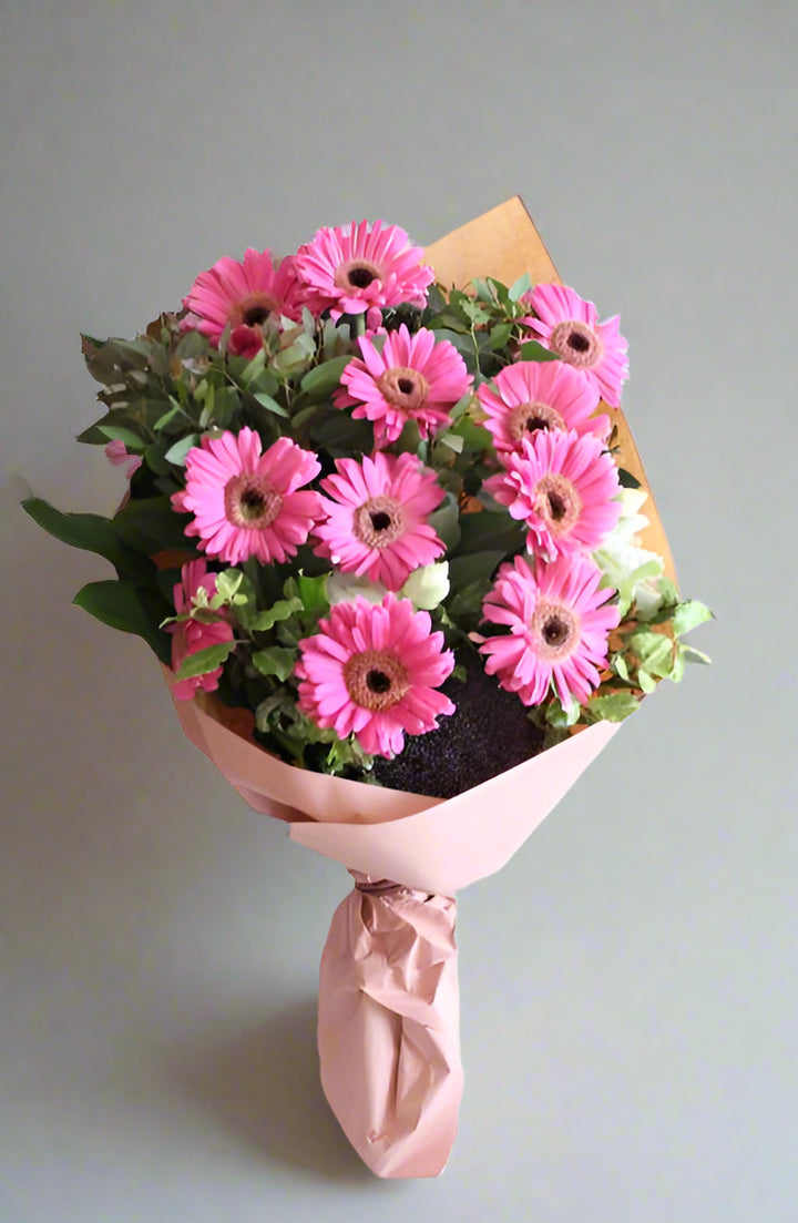 Deep Pink Gerbera bouquet From Best Florist in Dubai