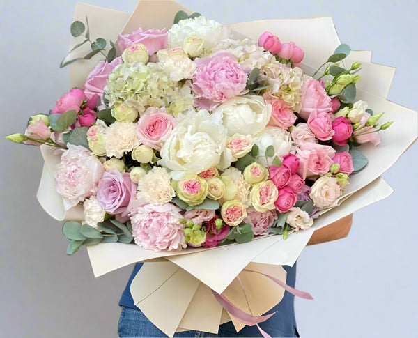 Graceful Charm By FLorist Dubai