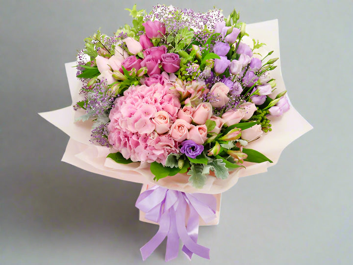 Pink Hydrangea Rose Bouquet From Best Florist in Dubai