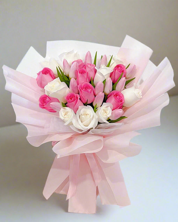 Tulips and Roses Bouquet From Best Florist in Dubai